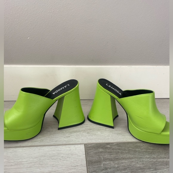 ASOS Platforms - Picture 5 of 5